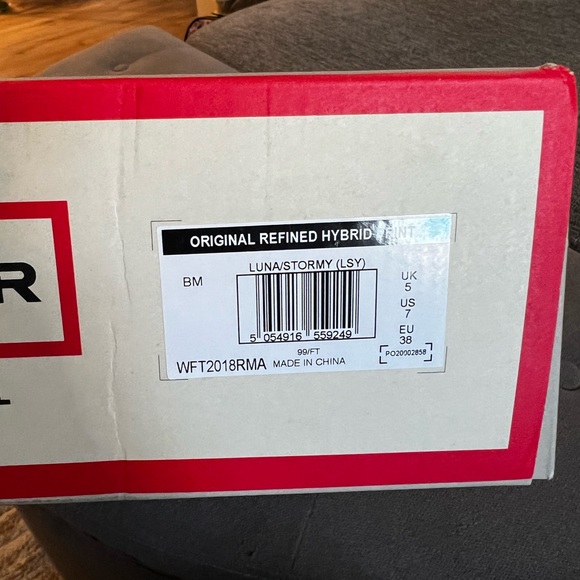 Hunter boots size 7 nwt - Picture 2 of 5